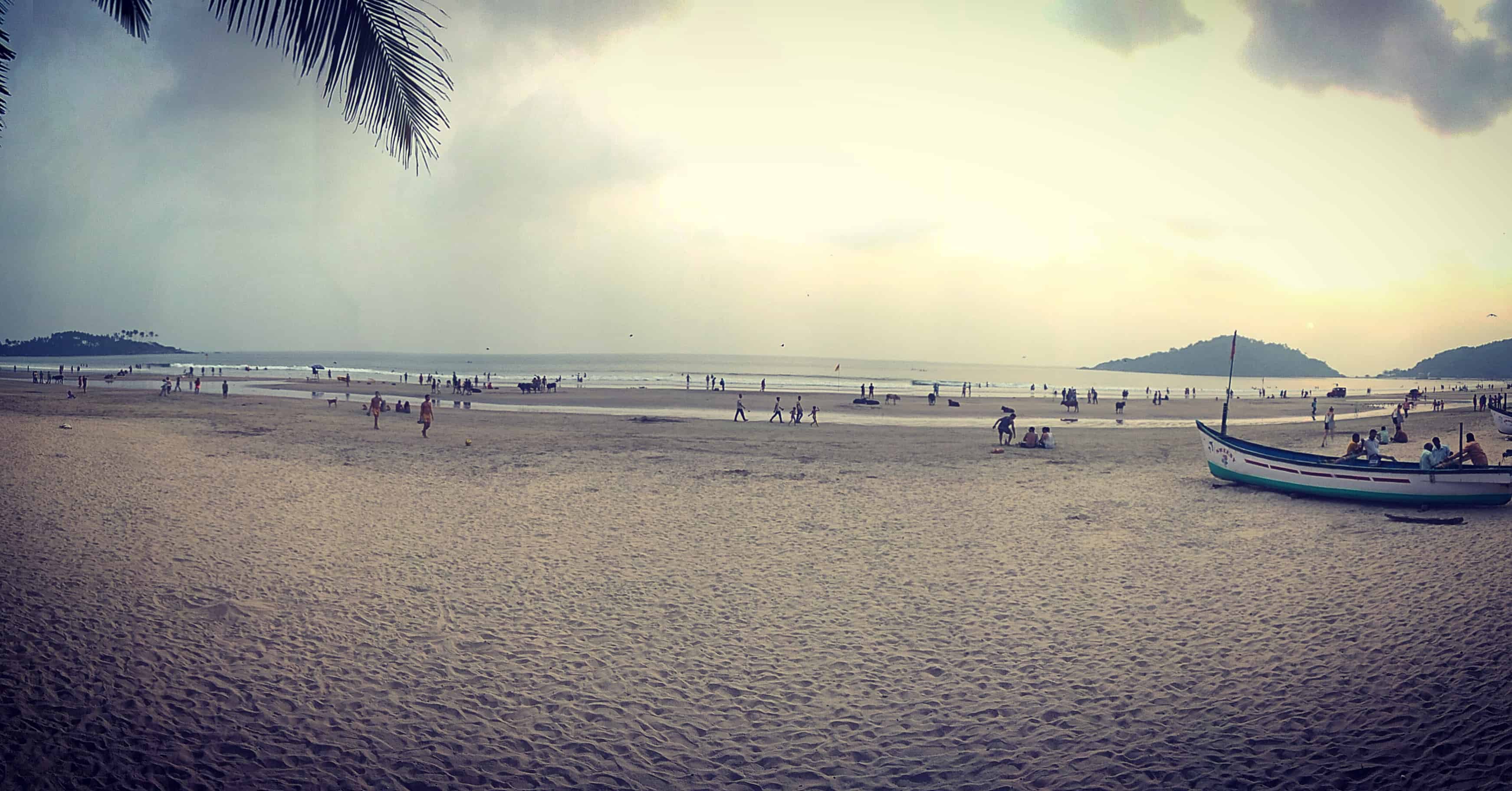 Panoramic shot of the picturesque Palolem beach