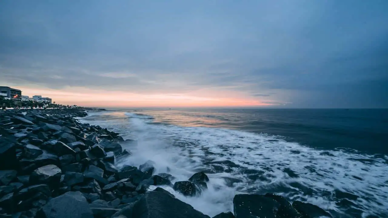 A serene beach in Pondicherry