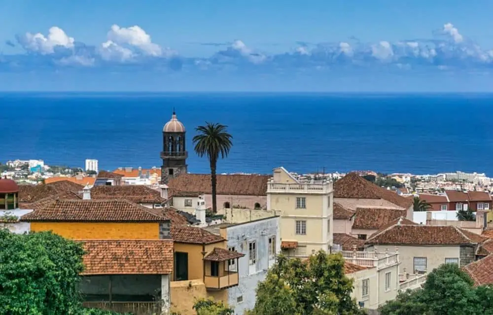 Canary Islands boasts some of the best views. It is the perfect honeymoon destination for a laid-back and relaxing honeymoon. 