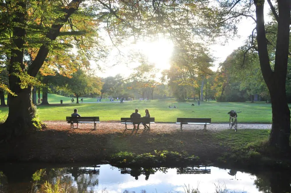 The English Garden is a park located in Bavaria, Munich. Tourists from all over the world visit this garden for it's beautiful flower beds, beer parks and rivers for surfing. 