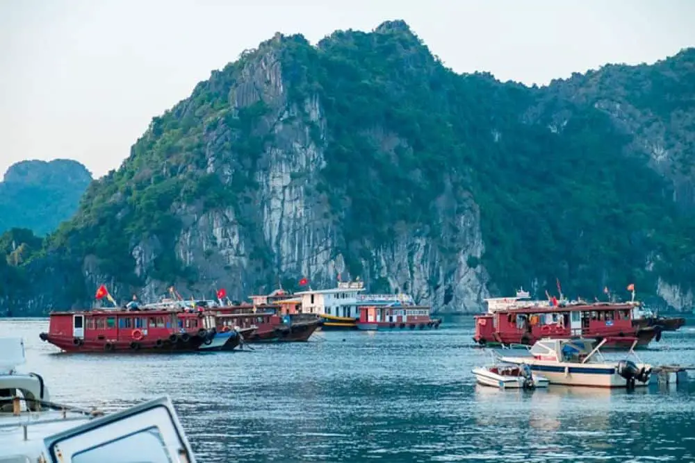 Enjoy a luxury cruise through the Ha Long Bay. 