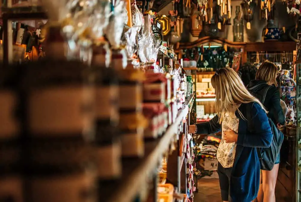 Learn about the traditional German Christmas here at Winter Shopping at Kaufingerstraße.  